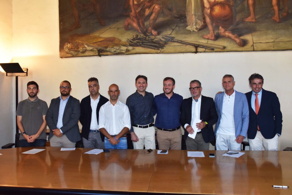 0449bf27-23d4-4b14-96bb-9e61b8198245-1024x683 Il “patto” umbro-toscano sull’Alta Velocità: sindaci della Valtiberina Toscana e Altotevere Umbro uniti per dire si a Rigutino come stazione ferroviaria MedioEtruria. Incontro oggi a Citta’ di Castello