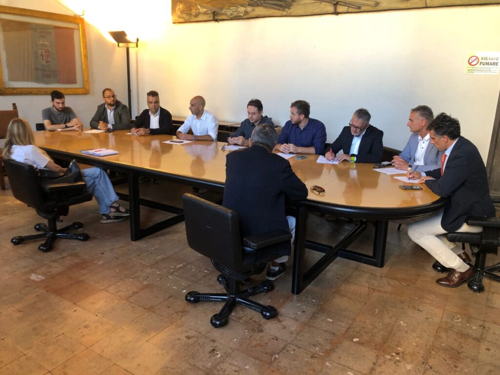 86039c6a-92bb-481c-a9b6-fbbb29220f90-1024x768 Il “patto” umbro-toscano sull’Alta Velocità: sindaci della Valtiberina Toscana e Altotevere Umbro uniti per dire si a Rigutino come stazione ferroviaria MedioEtruria. Incontro oggi a Citta’ di Castello