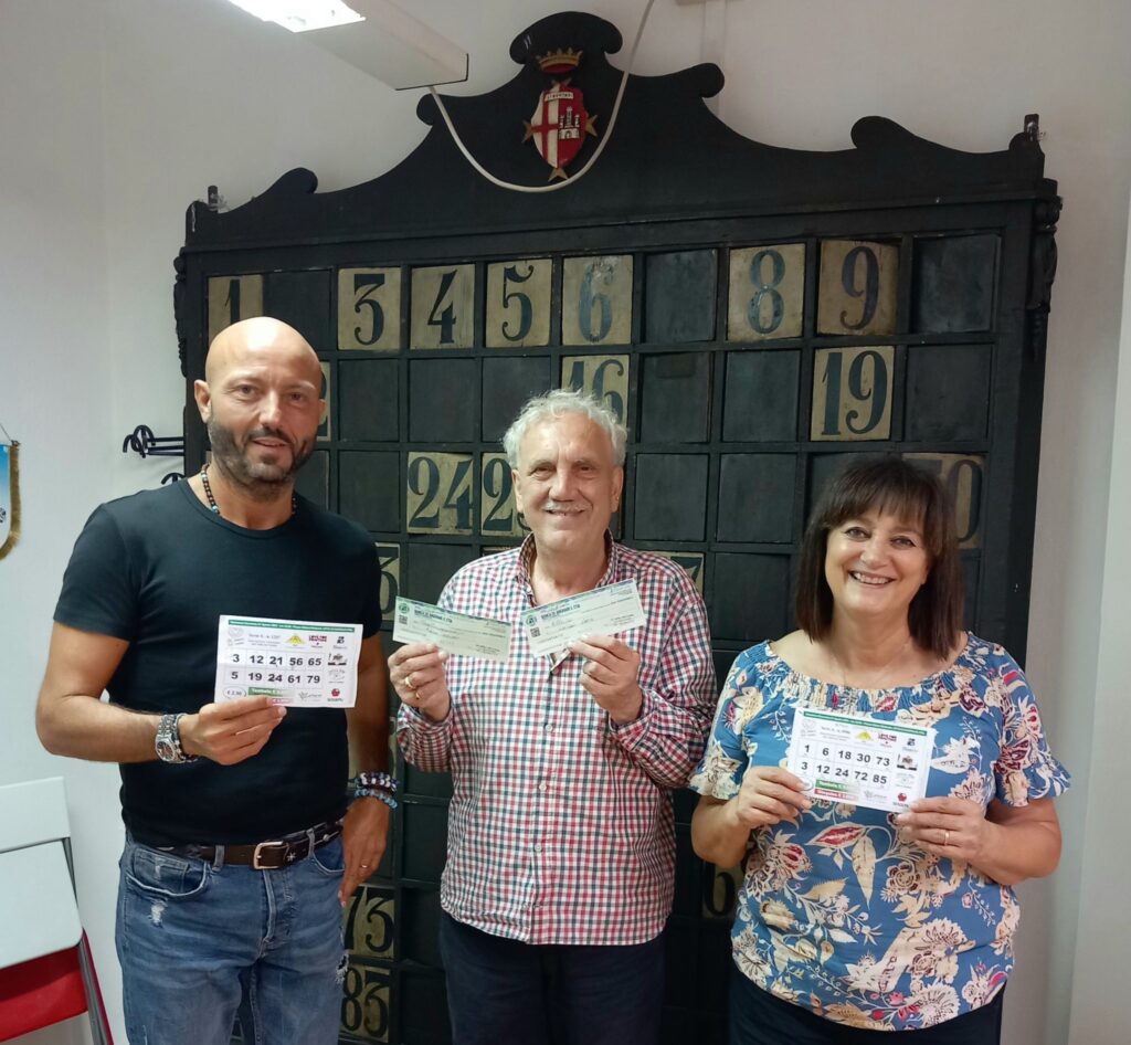 db53e932-29c1-4594-8481-e5a21a993a7c-1024x946 Città di Castello: grande successo per la 28a edizione della Tombola