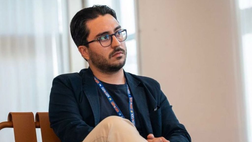Diego Diomedi (M5S): «Studiamo più dei nostri genitori, ma abbiamo meno certezze sul futuro»